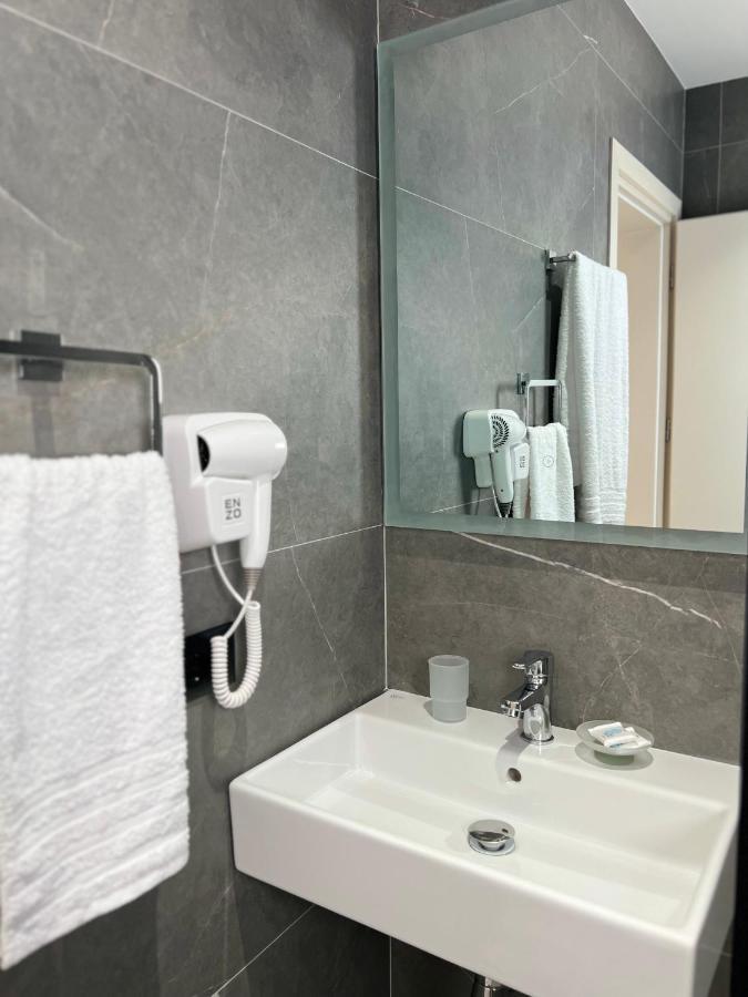 Astoria Hotell *