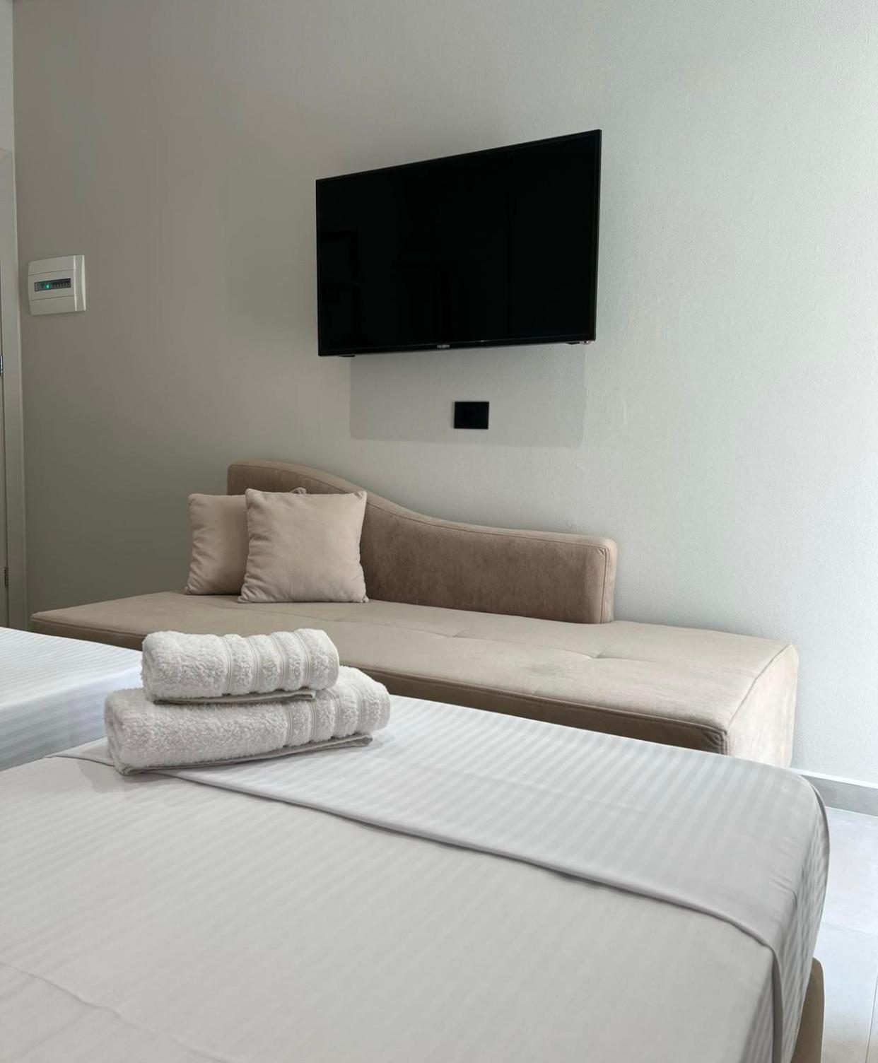 Astoria Hotell *